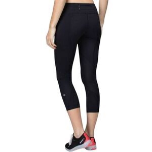 LULULEMON ATHLETICA Inspire Crop 'Black ' Size 8
